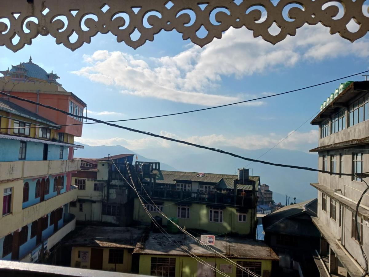 Azalea Holidays On Mall Darjeeling (West Bengal) Exterior foto