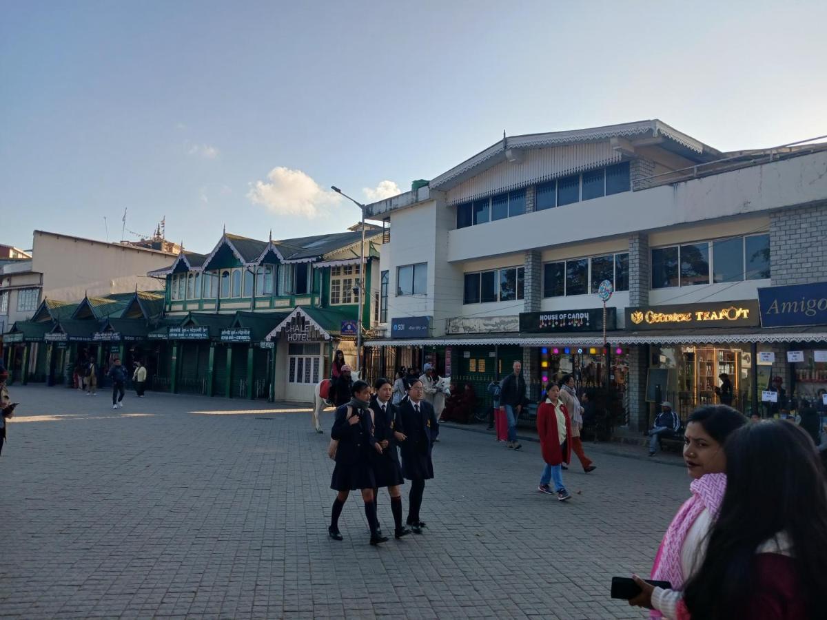 Azalea Holidays On Mall Darjeeling (West Bengal) Exterior foto